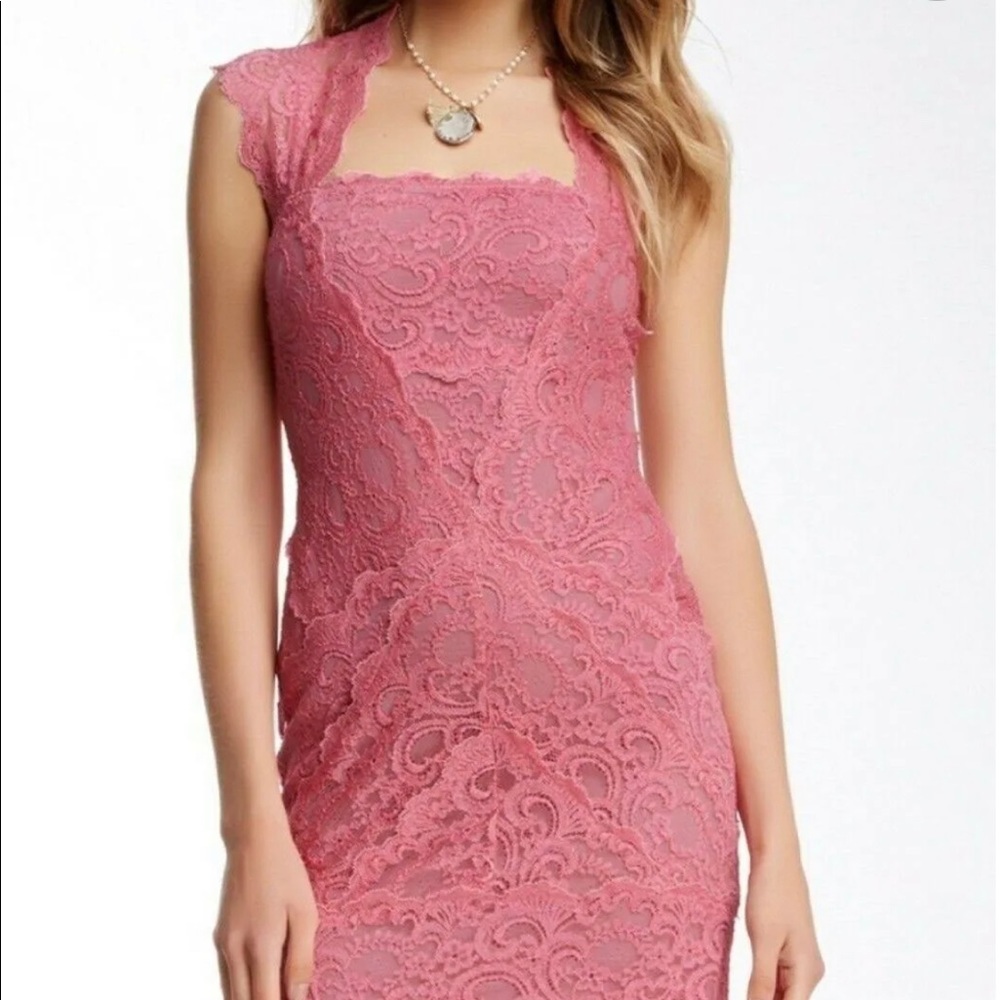 Nicole Miller Stretch Lace Cocktail Dress - Pink size Small